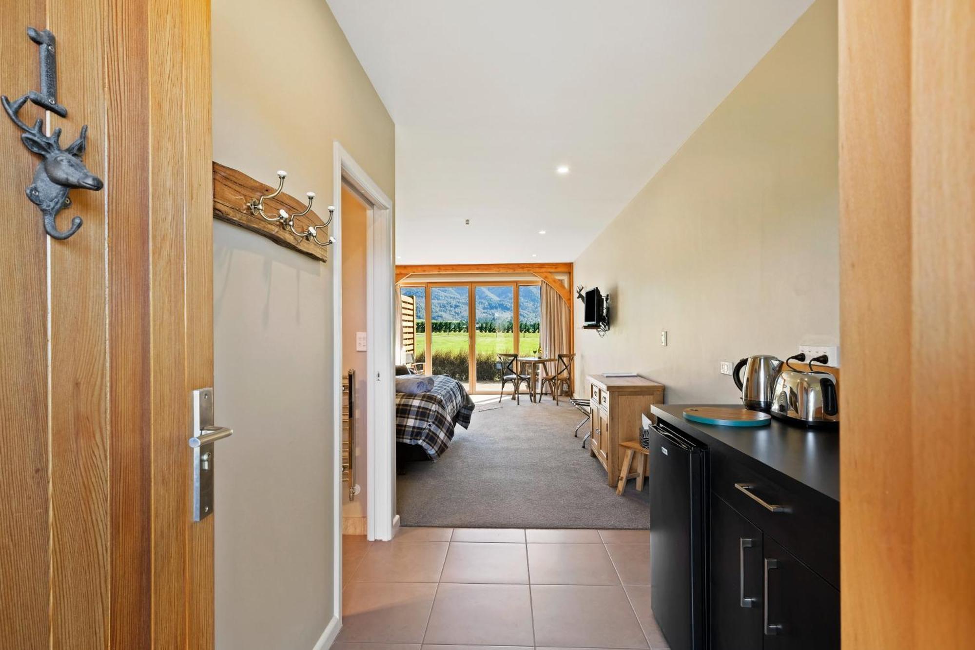 Hanmer High Country Views Hanmer Springs Exterior photo